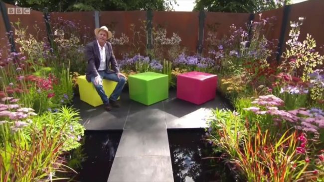 Colour Box design is winning awards using pond dye at Hampton Court 2017